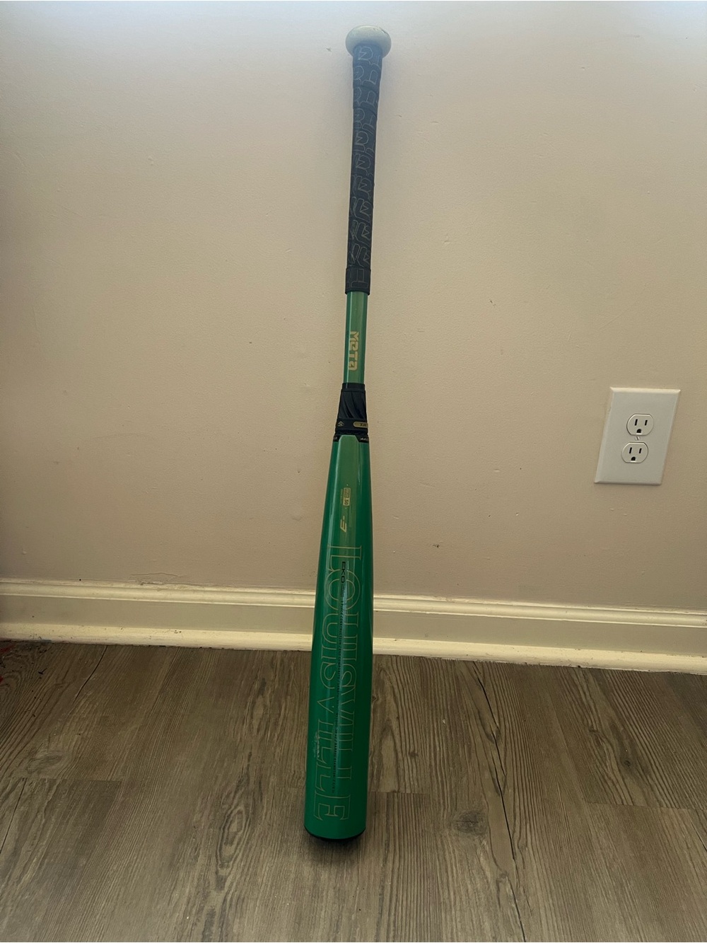 2023 Louisville Meta BBCOR Baseball Composite 33” 30 oz -3 Lightly Used